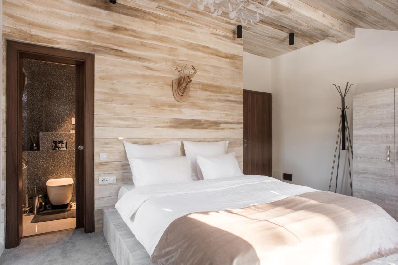 Sidharta Resort Obârşia Lotrului Eksteriør billede