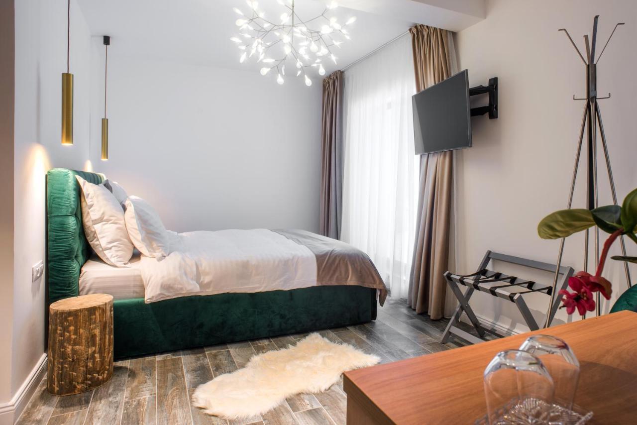 Sidharta Resort Obârşia Lotrului Eksteriør billede
