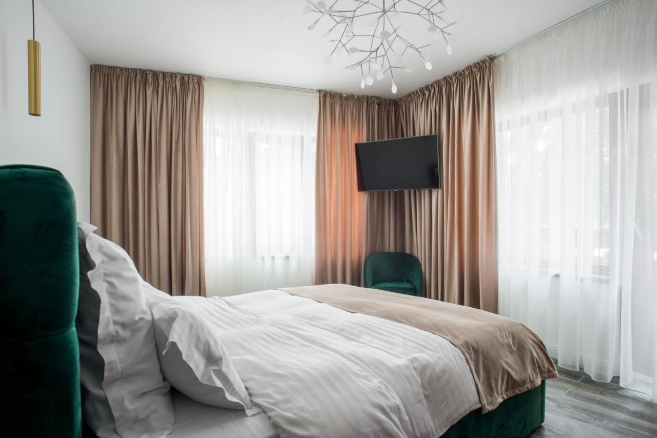 Sidharta Resort Obârşia Lotrului Eksteriør billede