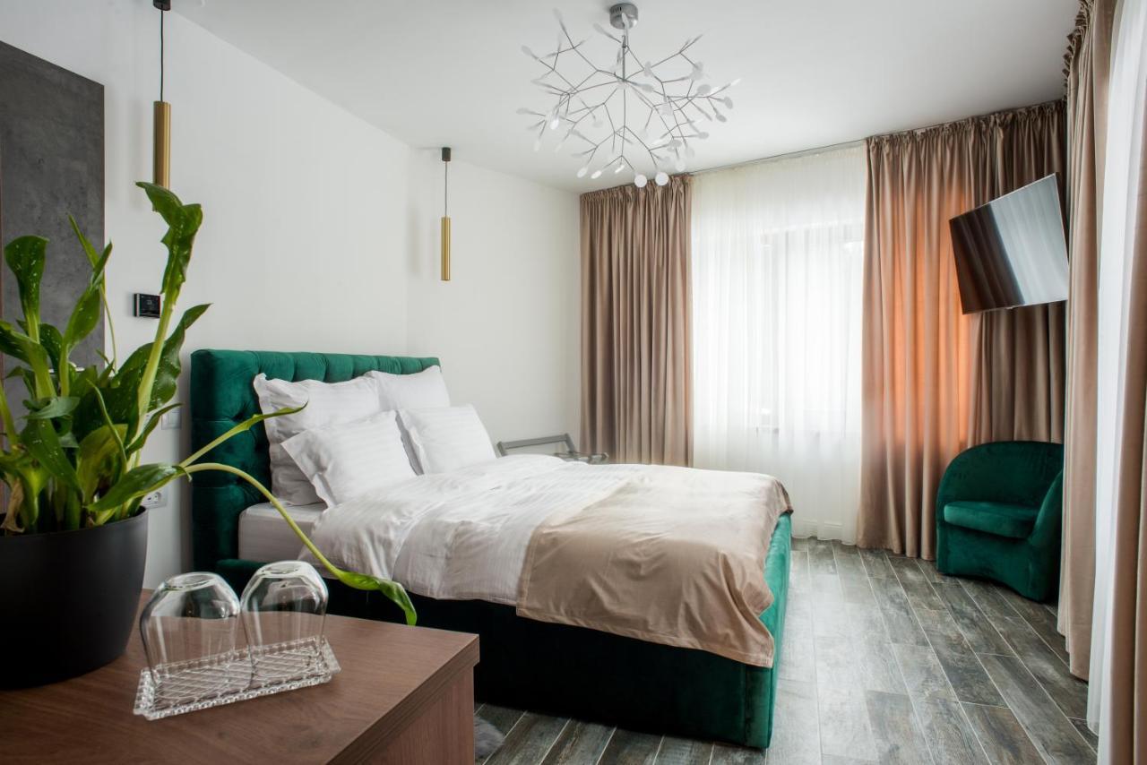 Sidharta Resort Obârşia Lotrului Eksteriør billede